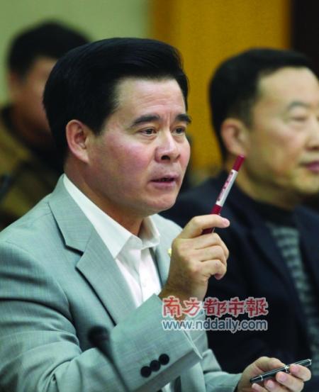 交委承诺增直通车开地铁快车