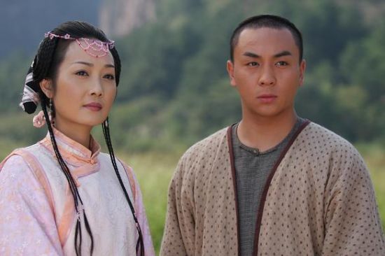 "英雄人物",都有自己的招牌动作,比如李连杰版《方世玉》的"江山美人"