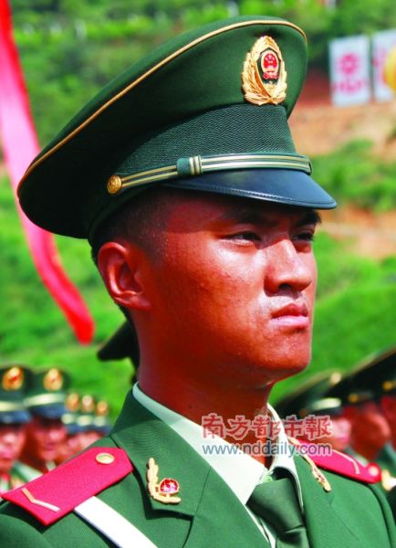 万名武警安保誓师