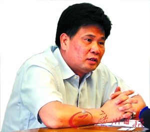 乐从镇委书记麦连桐.