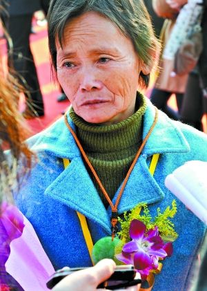 陈贤妹获评"玉德人物"