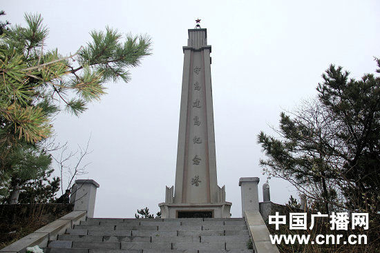 大长山岛守岛建岛纪念塔 中广网记者 向昌明/摄外长山要塞区直属高炮