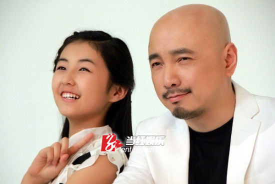 《摩登时代》徐峥张子枫演绎父女情深 边抛笑料边赚泪