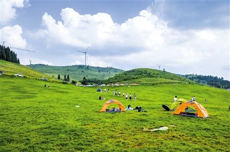 挑戰驚險刺激享受夏日清涼 就去雲陽龍缸