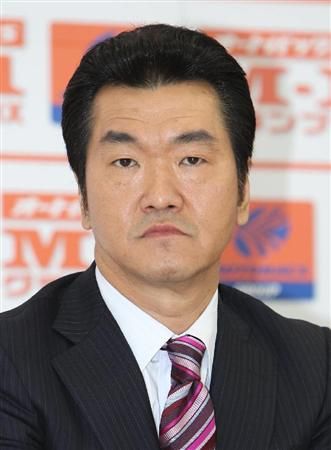 日本名主持人因与黑社会交往甚密被迫引退图