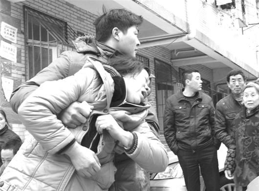 图文:悲剧 父子煤气中毒不幸身亡