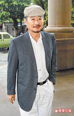 施佩君下周入监 控诉父亲施明德赶杀