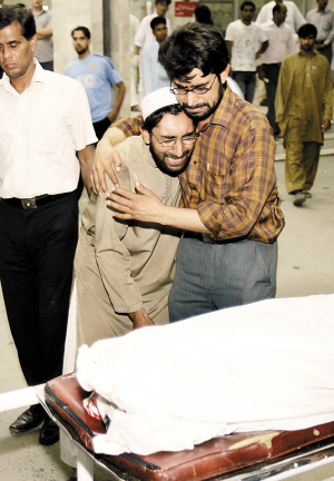 万豪酒店爆炸50死200多伤