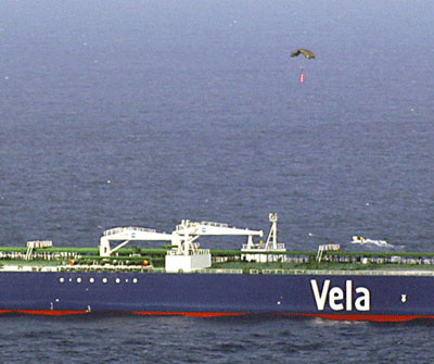 去年11月被索马里海盗劫持的沙特阿拉伯天狼星号巨型油轮9日获释,驶