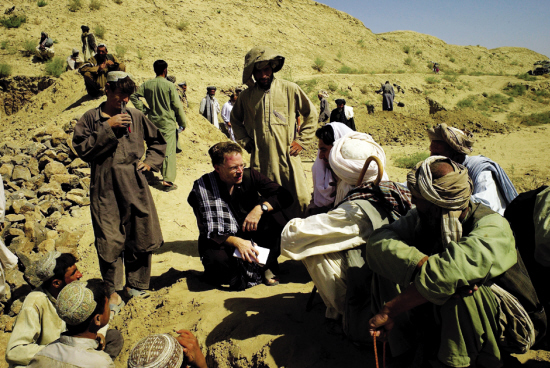 纽约时报记者被塔利班绑架7个月后翻墙逃脱