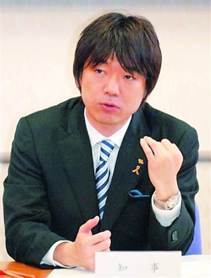 熊谷俊人由上班族变身市长.