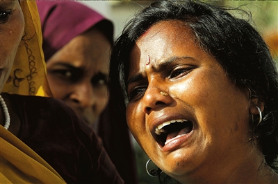 印度踩踏63人亡