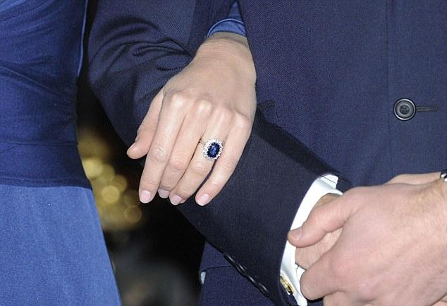 颇具传奇色彩的蓝宝石戒指