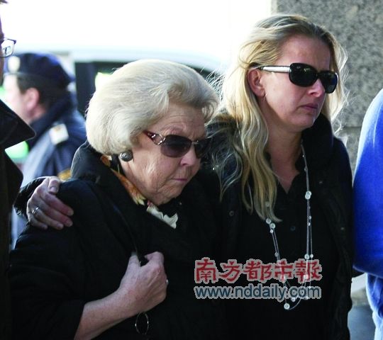 荷兰女王次子遭遇雪崩昏迷