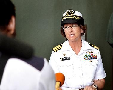 美國海軍任命首位女性將軍駐韓美軍海軍司令