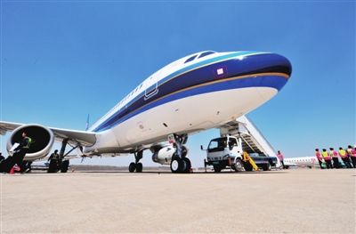 汉莎客机折翼法国雪山