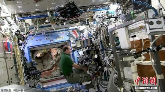 龙飞船成功发射补给空间站火箭回收再失败