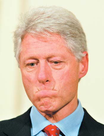 媒体称克林顿罹患帕金森氏症疾病缠身(图)