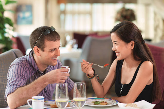 梦到和外国人谈恋爱