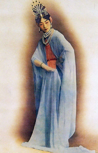 坂东玉三郎饰杨玉环(《杨贵妃》)坂东玉三郎被观众称为"日本的梅兰芳"