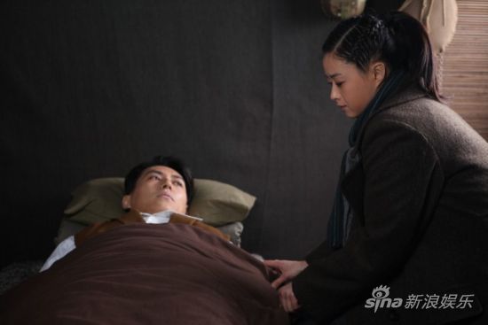 蒋欣靳东箭在弦上舍命互救患难见真情