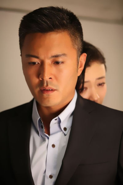 演的电视剧《食来孕转》正在后期制作,刘涛变身职场杜拉拉,于小伟升级