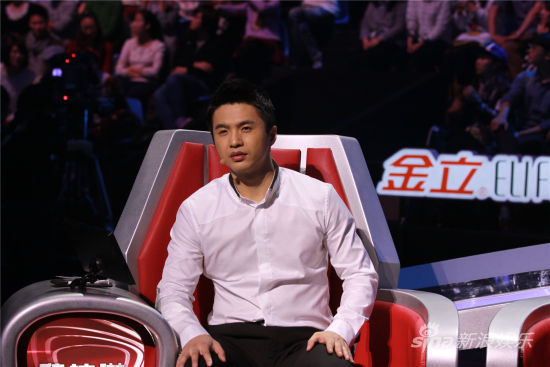 北大教授魏坤琳