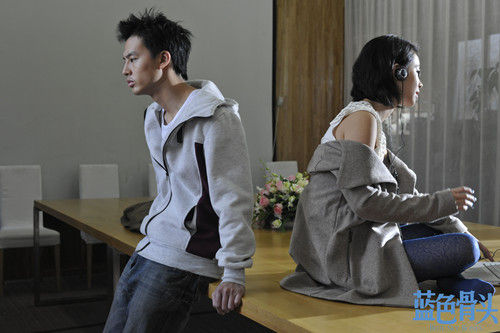 尹昉,黄幻上演爱情故事