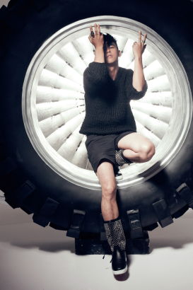 柯有伦新专在即摇滚少年进化微熟型男