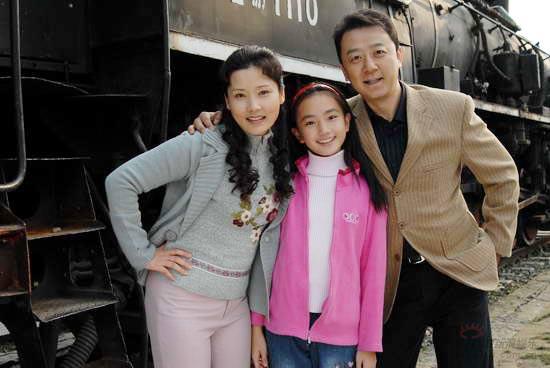 资料图片:电视连续剧《人怕出名》精彩剧照(1)