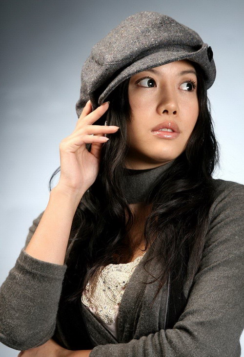 资料图片:演员模特谭静写真(6)