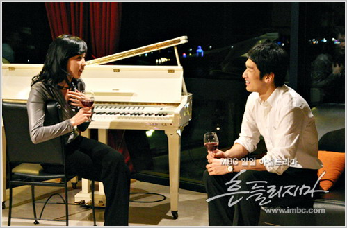 资料图片:韩剧《不要犹豫》精彩剧照(2)