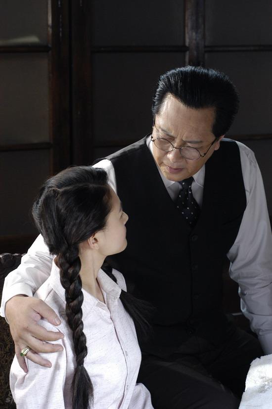 资料图片:电视剧《英雄无名》精彩剧照(7)