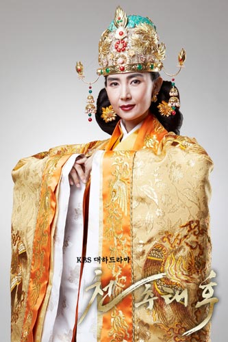 资料图片韩剧千秋太后剧照3