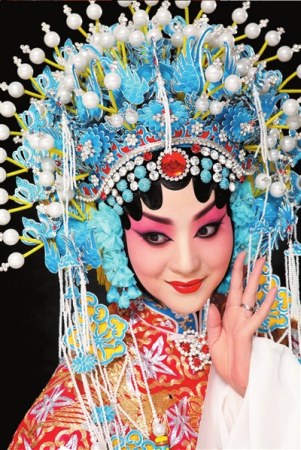 国庆京剧好戏连台 梅剧院推出旦角老生专场