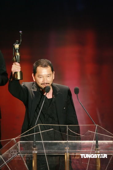 详讯:最佳男配角得主廖启智登台发表获奖感言