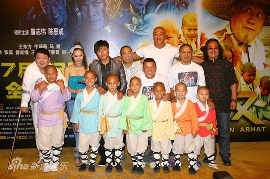 《七小罗汉》不惧《大地震》 曾志伟力主推套票