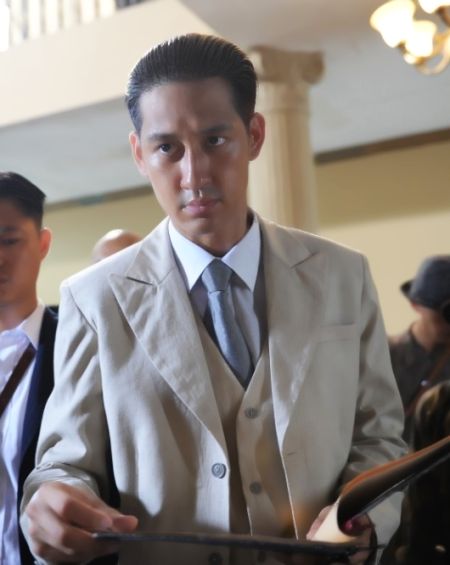 唐治平颠覆形象演反派新片变身汉奸图