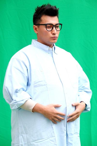 再爱贺刚变身男屌丝执着追求擒女神