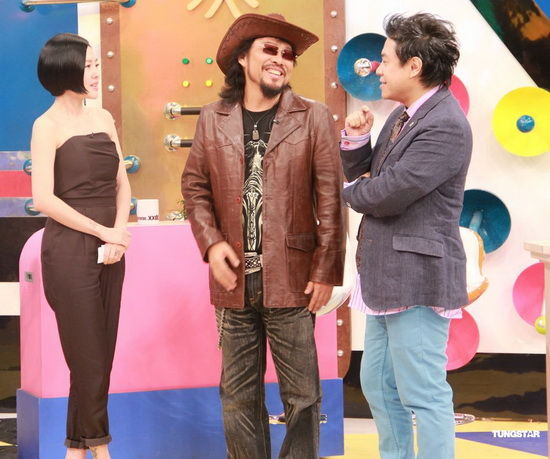 图文:宝岛双雄做客康熙