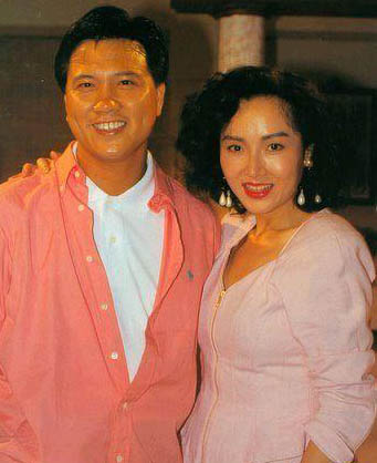 10年之后再聚首 万梓良自称很对不起恬妞