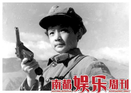 欧阳奋强写微博甩宝玉标签焕发个人形象第二春