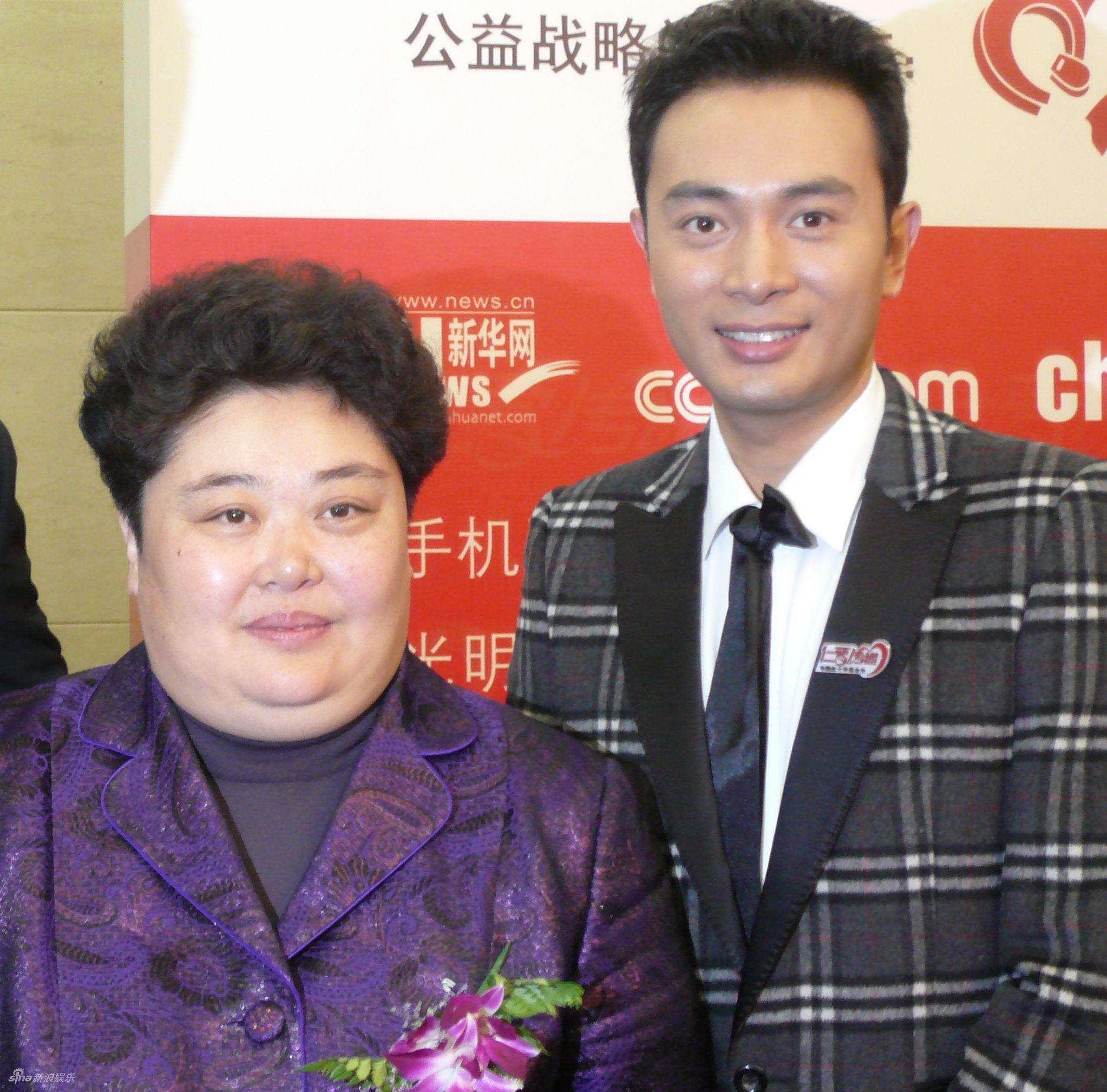 金毅做明星志愿者 坦言做慈善是一种时尚(图)