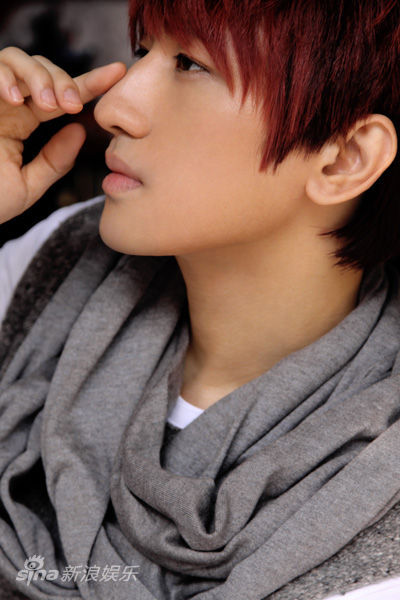 后弦冬日暖阳跨年写真 推主打歌《没有这首歌》