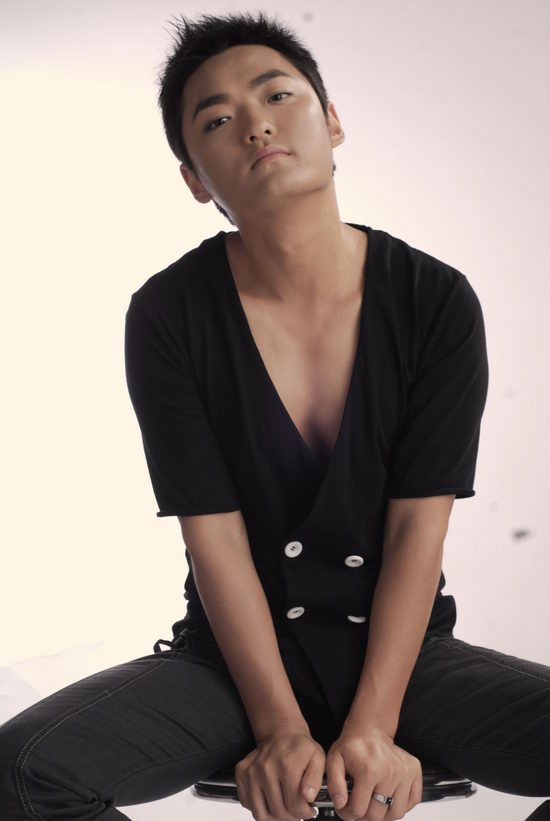 歌手海生携《现在的他对你好吗》再次挑战歌坛