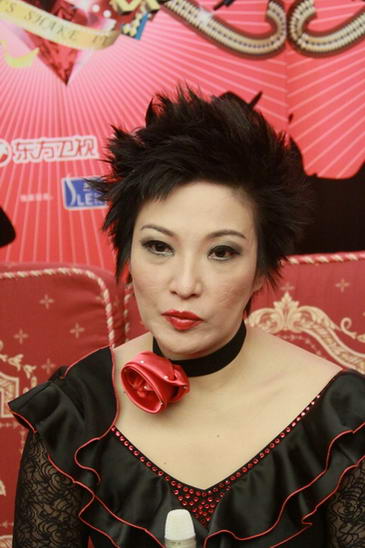 刘雅丽舞林调侃倪震是浪子 为练舞呕吐不止(图)