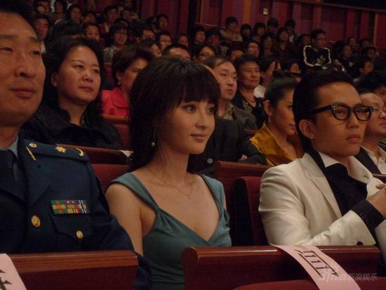 影视盛典大腕云集姚笛喜获最具潜质奖图