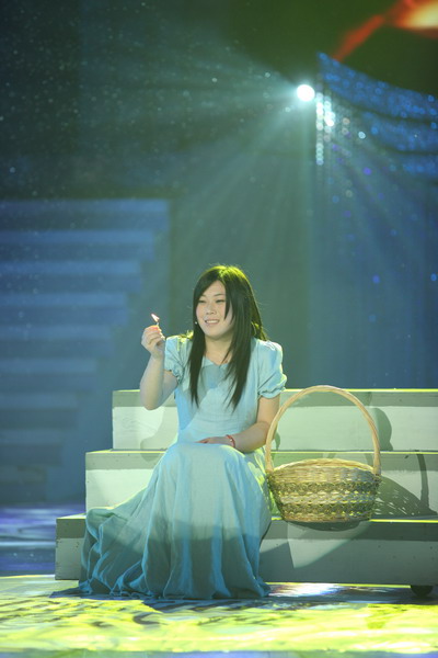 西单女孩决赛再掀任旋风