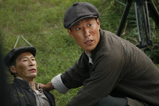 《烈火》剧照《烈火》剧照新浪娱乐讯 近期,由北京金天地影视文化有限