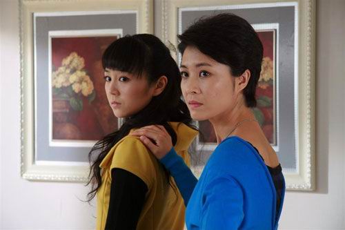 《寻找证人》目前正在北京影视频道英雄剧场热播,这部电视剧汇集刘汉